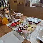 Zielone Wzgorza Hébergement de vacances *