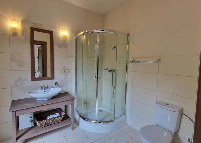 Zielone Wzgorza * Битов